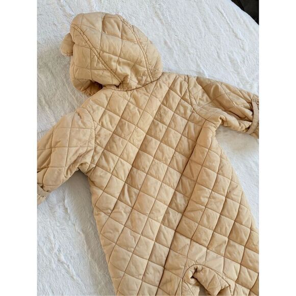 Uniqlo Cream - Tan infant snow suit size 3-6 months - Picture 7 of 8